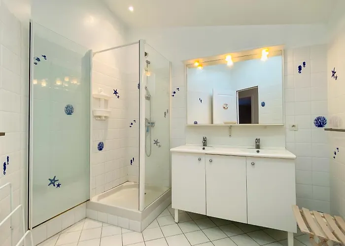 Maison Familiale En Plein Coeur De Sur * La Couarde-sur-Mer