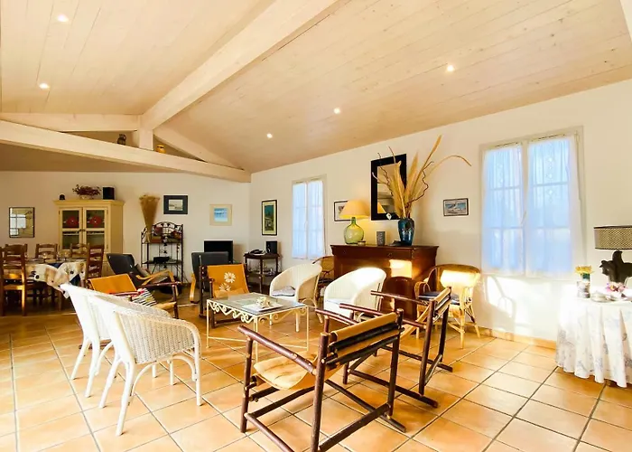 Maison Familiale En Plein Coeur De Sur